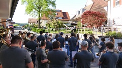 2025-04 Maibaum stellen Unterentersbach (14)